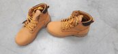 BUILD CHAUSSURES DE SECURITE MONTANTES beige Normes EN 20345 S3 SRC