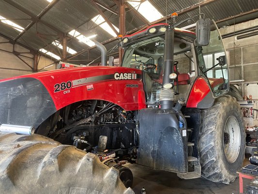 Tracteur agricole - MAGNUM.280 CVX - 315