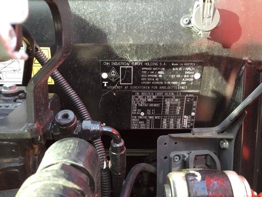 Tracteur agricole Case IH MAXXUM 145 - 160