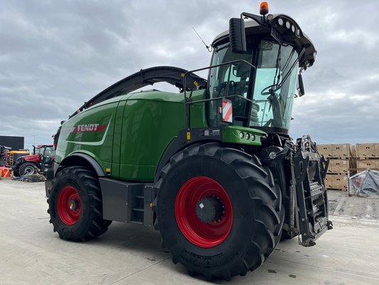 Ensileuse automotrice Fendt KATANA 650