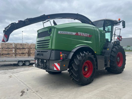 Ensileuse automotrice Fendt KATANA 650