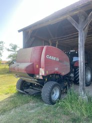 Presse à balles rondes Case IH RB455 VC ROTOR FEEDER - 2
