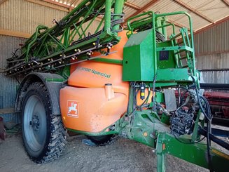 Pulvérisateur traîné Amazone UX 3200 Prenium - 1