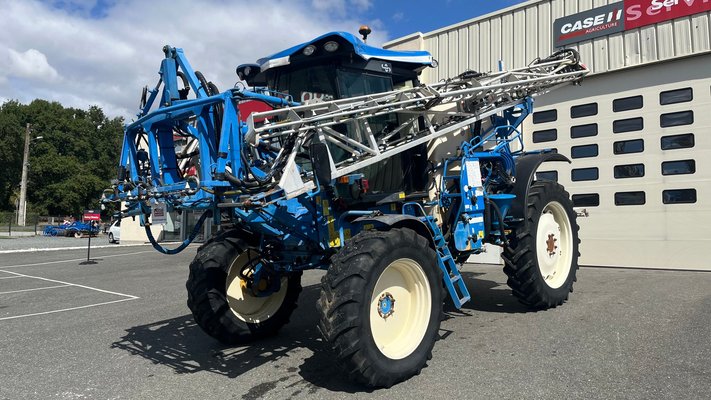 Pulvérisateur automoteur Matrot HELLIOS M24D