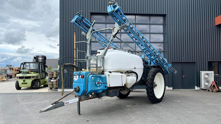 Pulvérisateur traîné - METEOR 3400