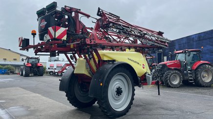 Pulvérisateur traîné Hardi NAVIGATOR 3000 - 3