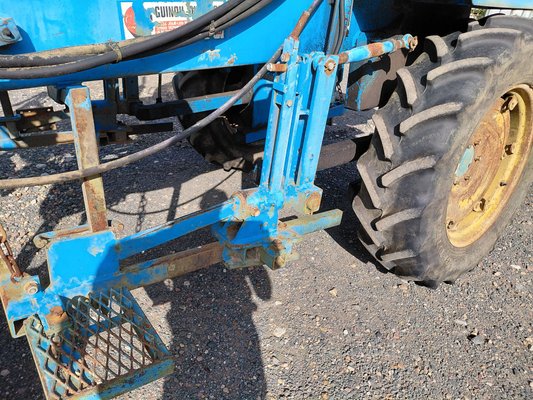 Tracteur enjambeur Bobard 621