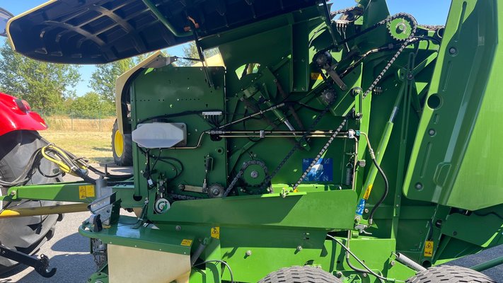 Presse à balles rondes Krone FORTIMA V1500 MC TANDEM