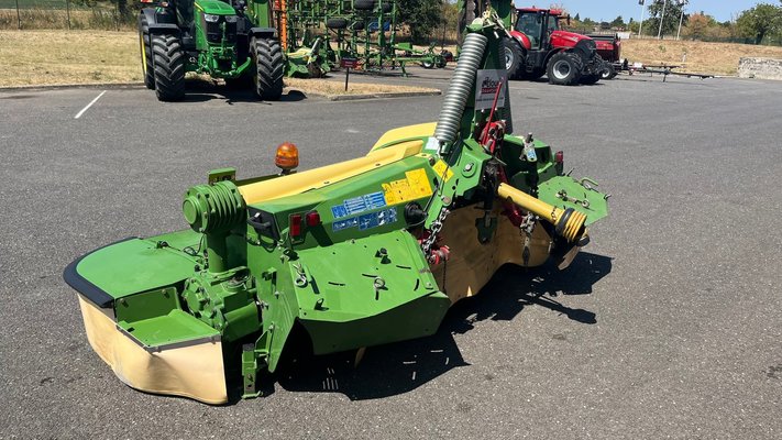 Faucheuse conditionneuse Krone EASY CUT B 870 CV + EC F 320CV