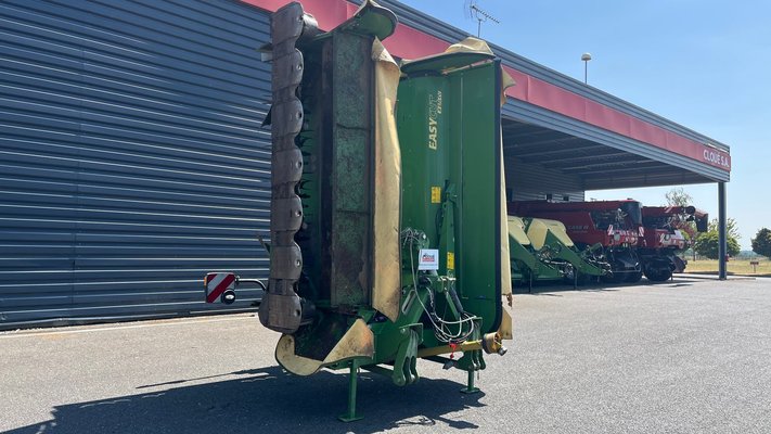 Faucheuse conditionneuse Krone EASY CUT B 870 CV + EC F 320CV