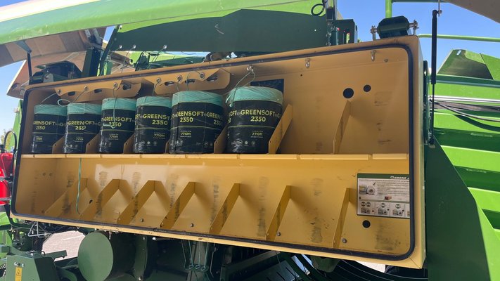 Presse à balles carrées Krone BIG PACK 1290 HIGH SPEED