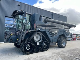 Moissonneuse batteuse Fendt IDEAL 8 - 1