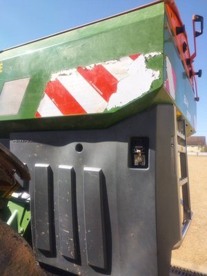 Distributeur d'engrais Amazone ZAV 3200 AMASPREAD