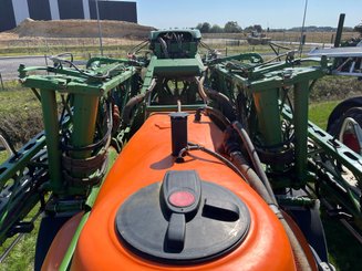 Pulvérisateur traîné Amazone UX 4200 SPECIAL - 6