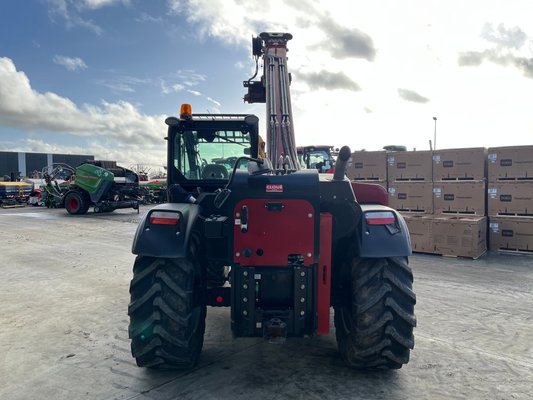Chariot télescopique agricole Case IH FARMLIFT 737