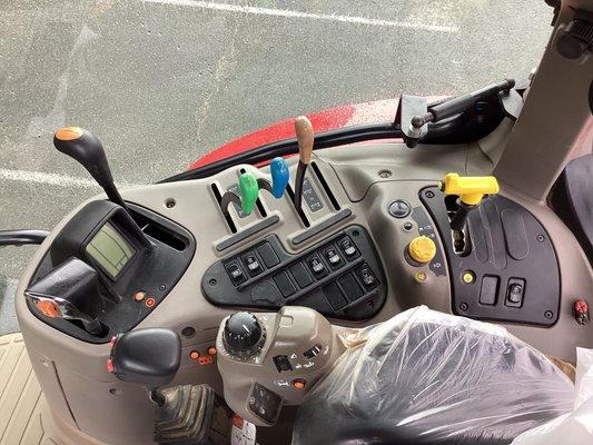 Tracteur agricole Case IH MAXXUM 115