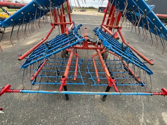Bineuse Hatzenbichler herse étrille 12m