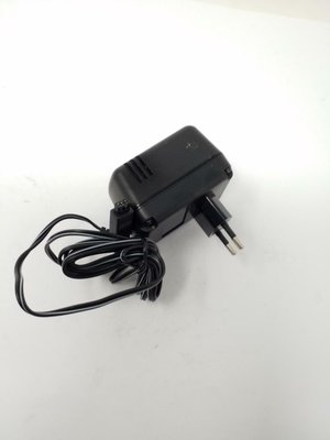 Pièce à définir - Sous famille pèce à définir - CHARGEUR LI-ION