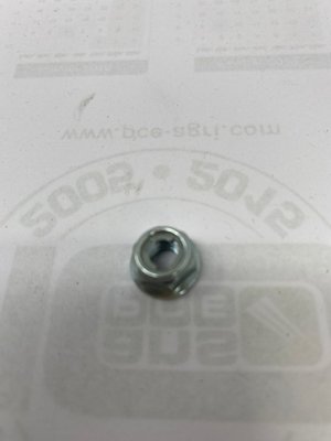 Pièce à définir - Sous famille pèce à définir - ECROU