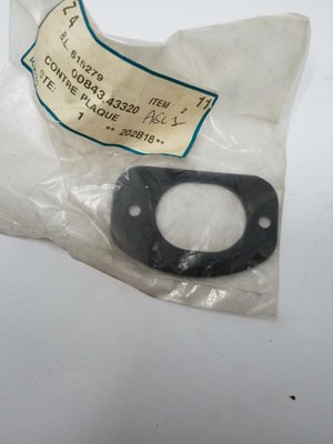A classer - A classer - CONTRE PLAQUE