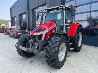 Tracteur agricole Massey Ferguson MF 5S.145 Dyna-6 EFFICIENT - 1