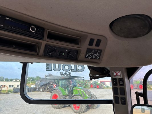 Tracteur agricole Case IH MAXXUM CVX 110 EP POWER - 110