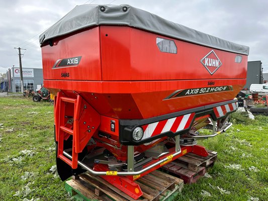 Distributeur d'engrais Kuhn AXIS 50.2 M EMC W