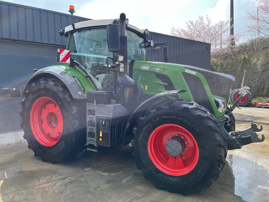Tracteur agricole Fendt 824 S4 ProfiPlus - 240