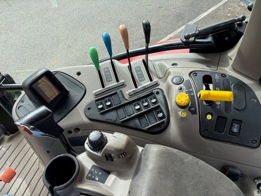 Tracteur agricole Case IH PUMA 140 X