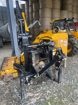Epareuse Mc Connel PA 5360