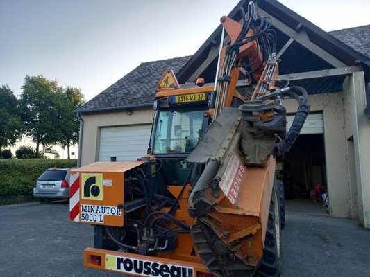Epareuse Rousseau MINAUTOR 5000L