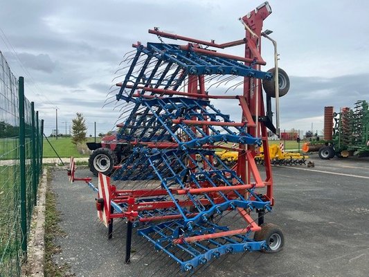 Bineuse Hatzenbichler herse étrille 12m