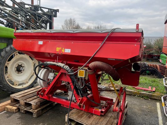 Combiné de semis Kverneland accord