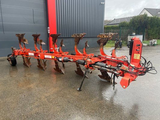 Charrue Gregoire Besson RWY 47