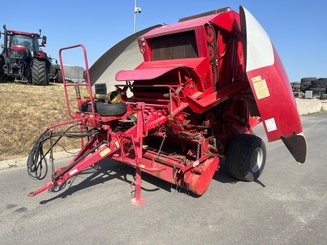 Presse à balles rondes Lely RP 520 - 1