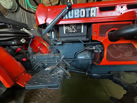 Tracteur agricole Kubota B7001
