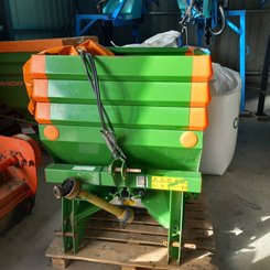 Distributeur d'engrais Amazone ZAXW - 1