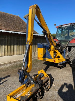 Epareuse Bomford HAWK 5.4