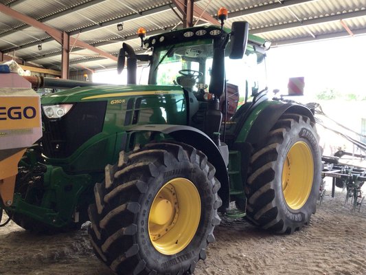Tracteur agricole - 6250 R