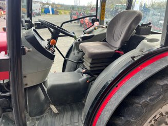 Tracteur agricole Massey Ferguson 3640 F Xtra - 5