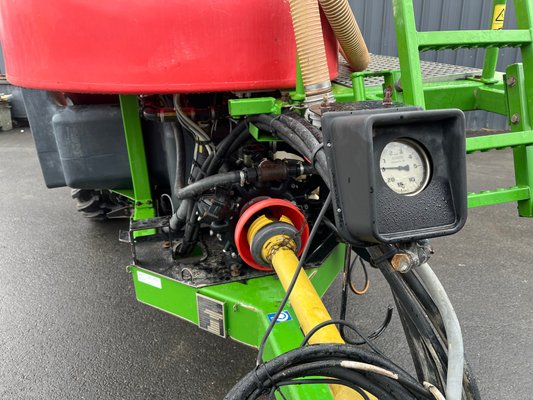 Pulvérisateur traîné Seguip SVX 250