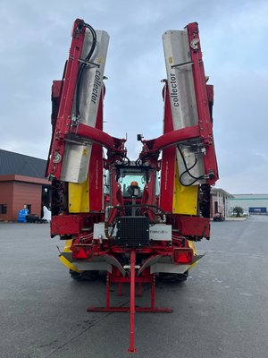 Faucheuse conditionneuse Pöttinger NOVACAT X8 COLLECTOR