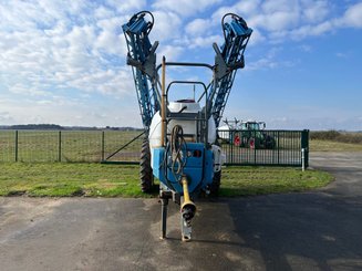 Pulvérisateur traîné Evrard METEOR 3400 - 2