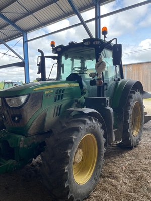 Tracteur agricole John Deere 6130M