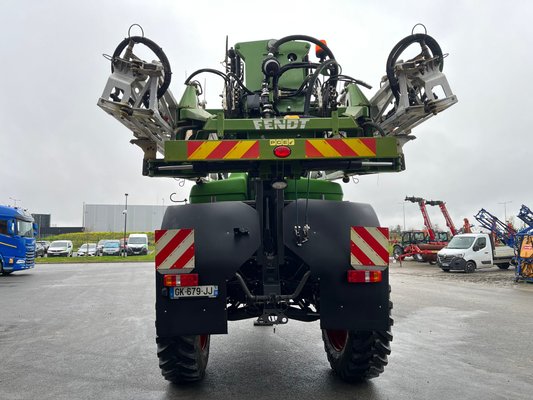 Pulvérisateur traîné Fendt Rogator 344