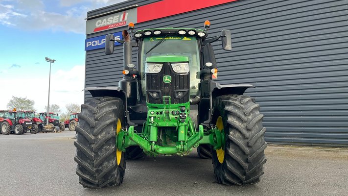 Tracteur agricole John Deere 6250 R
