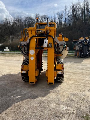 Machine à vendanger Gregoire G85