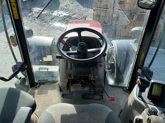 Tracteur agricole Case IH MAXXUM 115