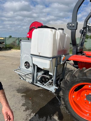 Désherbeur mécanique Cornu PREMHYB001