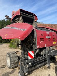 Presse à balles rondes Case IH RB 455 - 1